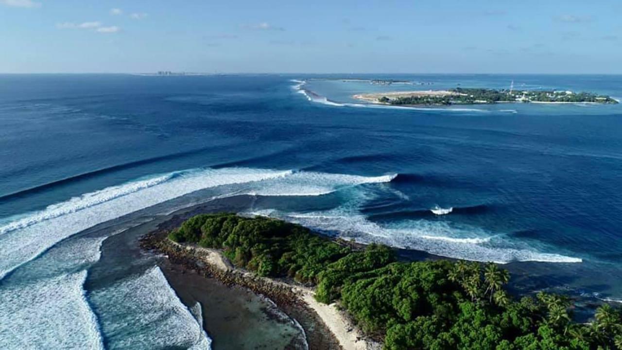 Bito'S Gh Hotel Himmafushi Exterior photo